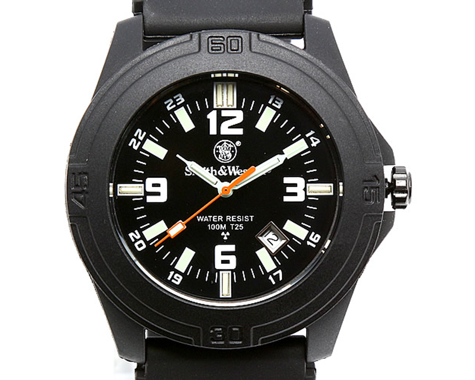 Smith & Wesson Soldier Watch - SWISS TRITIUM - Lucky Hunter