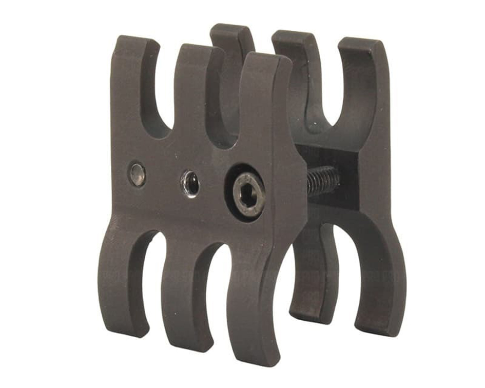 Underbarrel magazine clamp - Lucky Hunter